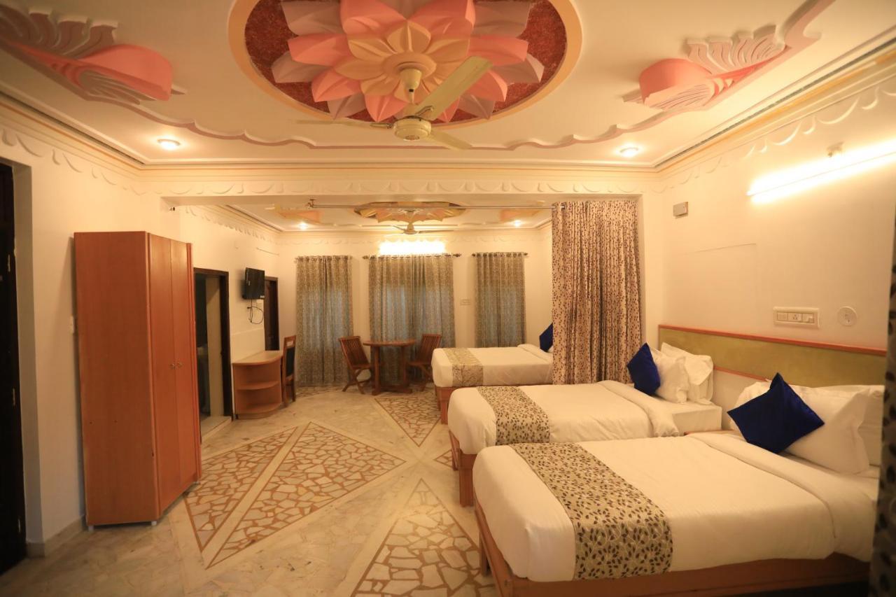 The Kesar Niwas Hotel Udaipur Exterior foto