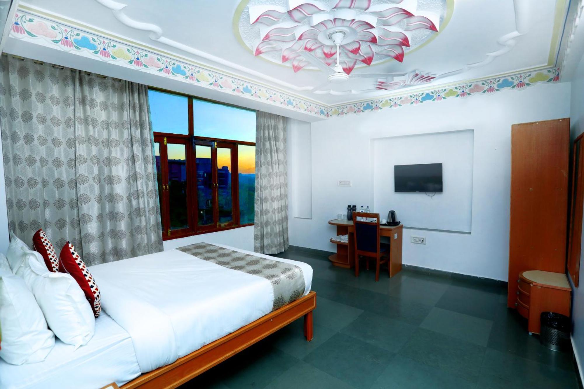 The Kesar Niwas Hotel Udaipur Exterior foto